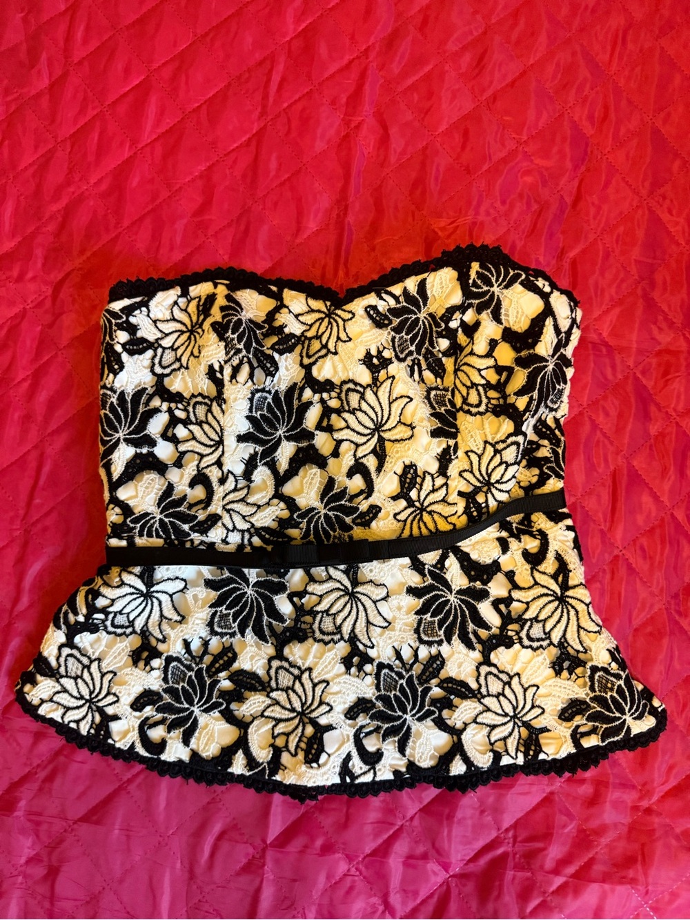 White House Black Market Black Lace Strapless Top with Ivory Lining - Picture 3 of 8